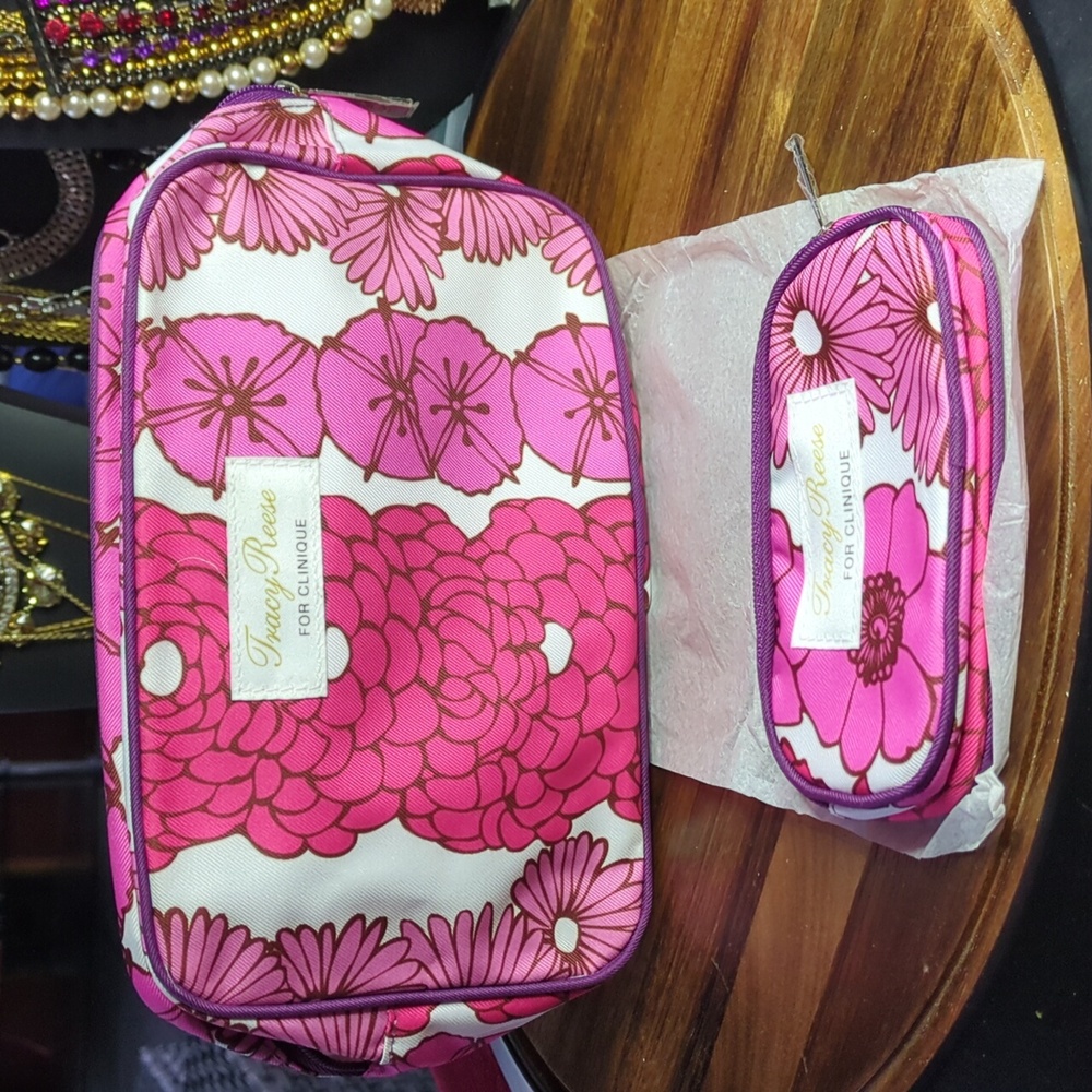 new Clinique Makeup bags set - Picture 1 of 3